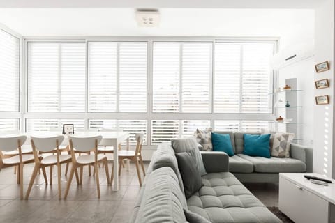 Apartment, 3 Bedrooms | Interior