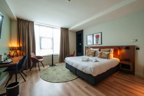 Deluxe Suite | In-room safe, rollaway beds, free WiFi