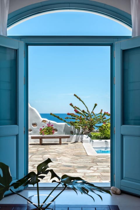 One Bedroom Suite with Private Pool and Sea View | Frette Italian sheets, premium bedding, down comforters