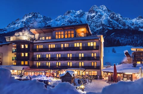 Double Room, Balcony, Mountain View | Exterior