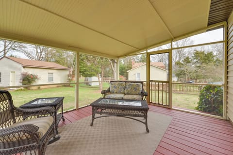 Matthews Vacation Rental | 3BR | 2BA | 1,563 Sq Ft | 3 Steps Required