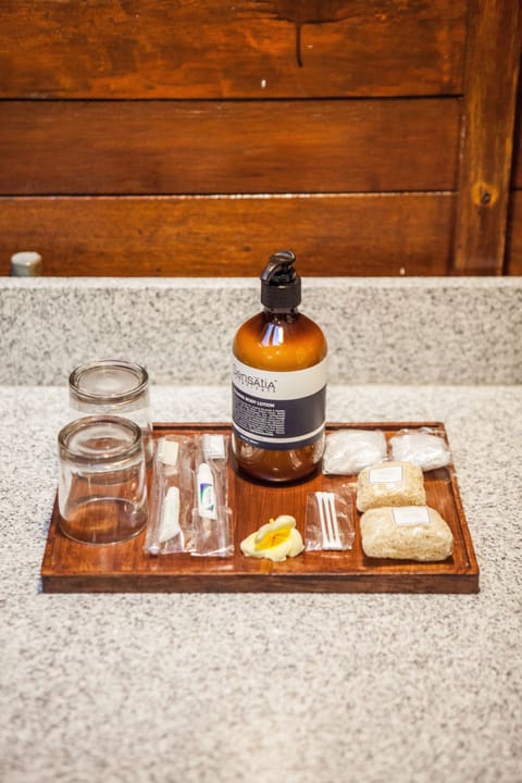 Royal Suite Tent | Bathroom amenities | Shower, free toiletries, bathrobes, slippers