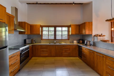 Exclusive Villa, 2 Bedrooms, Private Pool, Beach View | Private kitchen | Full-size fridge, microwave, oven, stovetop