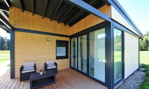 House | Balcony