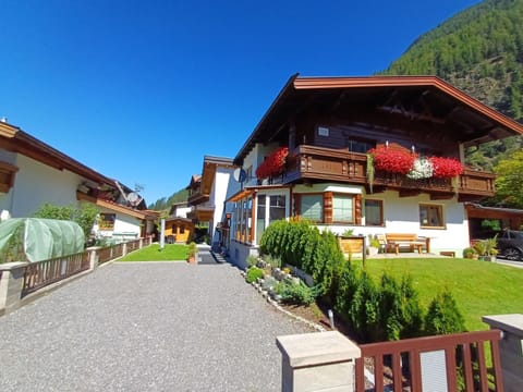 Apartment | Exterior
