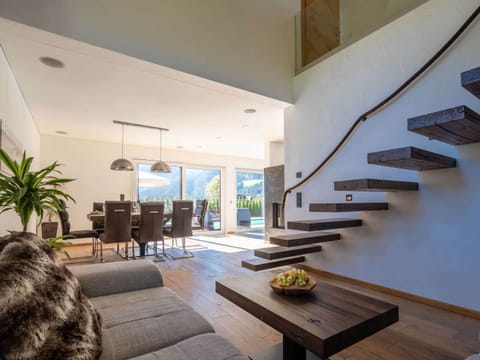 Chalet | Living area