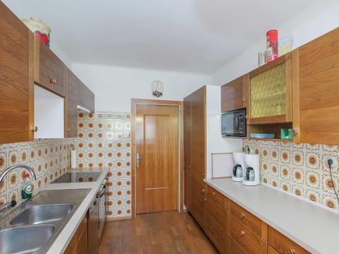 House | Private kitchen | Highchair