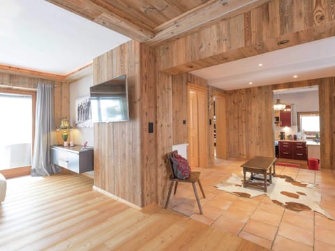 Chalet | Living area