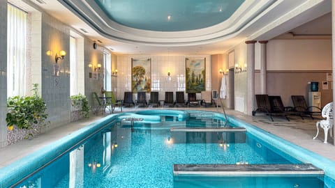 Body treatments, aromatherapy, hot stone massages, Swedish massages