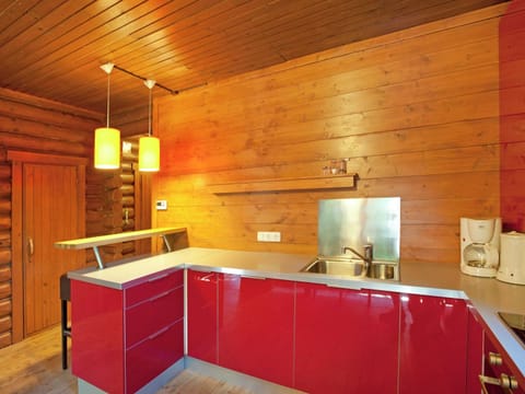 Chalet | Private kitchen | Highchair