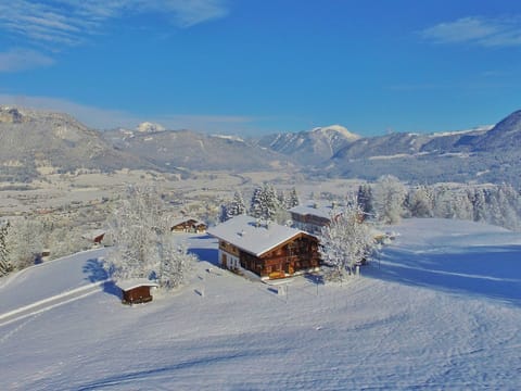 Chalet | Exterior