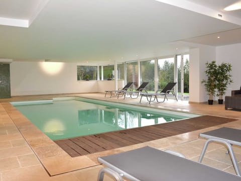 Chalet | Pool | Indoor pool, outdoor pool