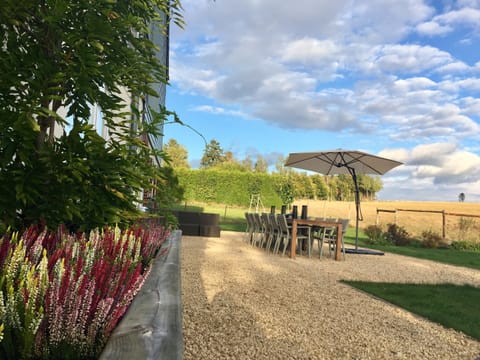 House | Garden