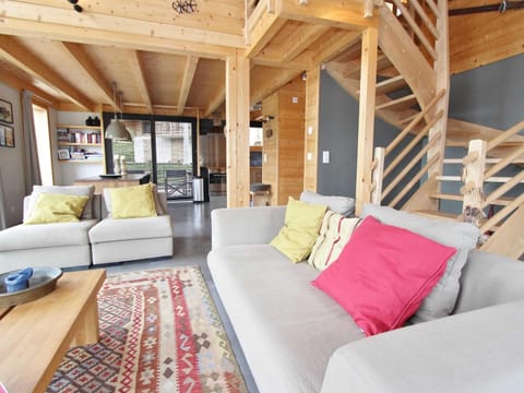 Chalet | Living area