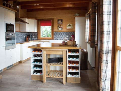 Chalet | Private kitchen | Coffee/tea maker