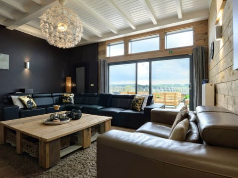 House | Living area | Fireplace