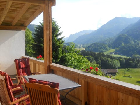 Chalet | Balcony