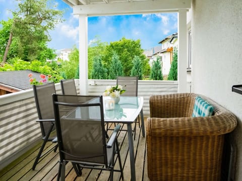 Apartment | Balcony