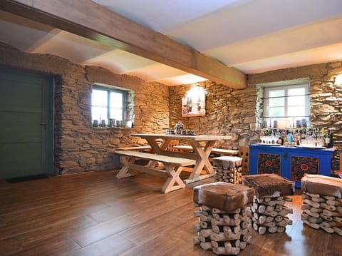 House | Dining