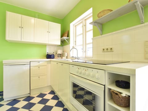 House | Private kitchen | Highchair