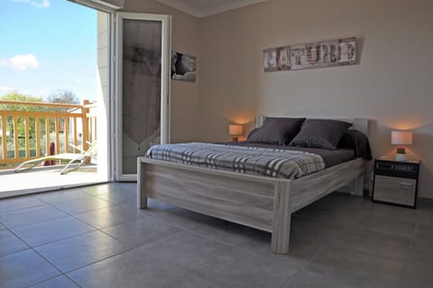 Villa | 5 bedrooms, individually furnished