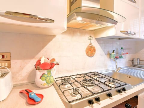 House | Private kitchen | Highchair