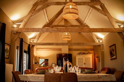 House | Dining