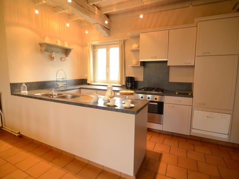 House | Private kitchen | Highchair