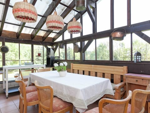 Apartment | Dining