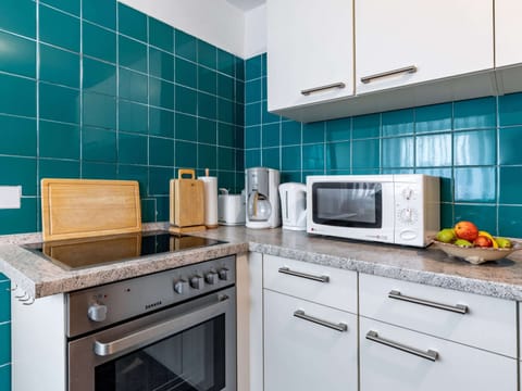 Apartment | Private kitchen | Highchair