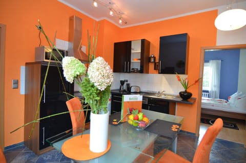 Apartment | Living room