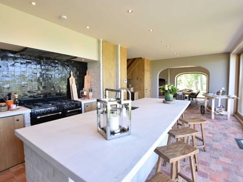 House | Private kitchen