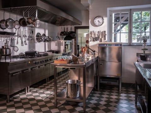 House | Private kitchen