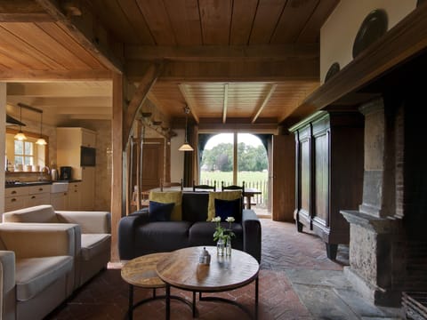 House | Living room