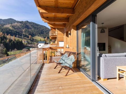 Chalet | Balcony
