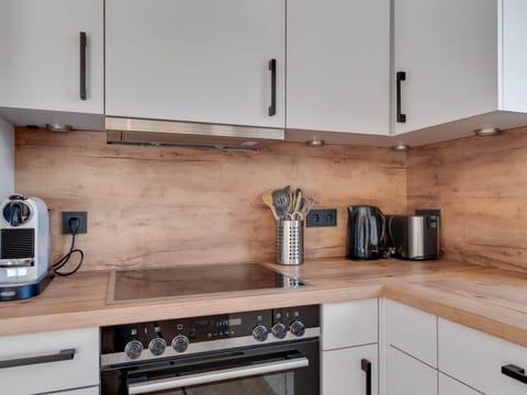 Chalet | Private kitchen | Highchair