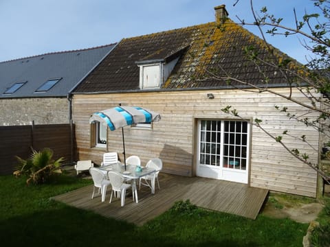 Cottage | Garden