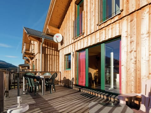 Chalet | Balcony