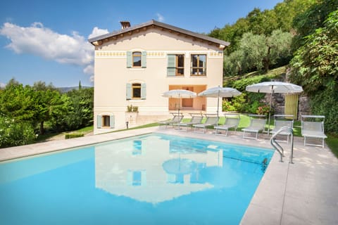 House  and Pool