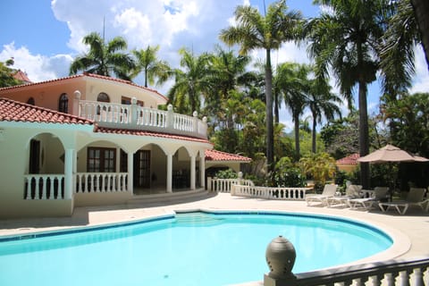 There are many Crown-Villa's. Yours will be assigned the day of arrival. 