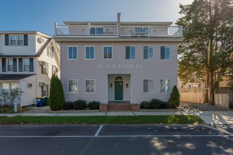 Welcome to Beach Pebbles!