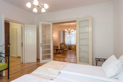 Family Apartment, 2 Bedrooms, Kitchen | Premium bedding, Select Comfort beds, free minibar items