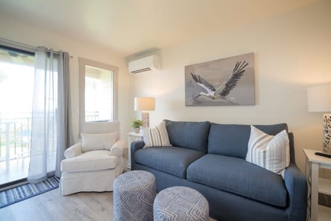 Seaside Villas 224 - Living Area