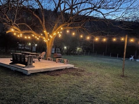 Sitting area.