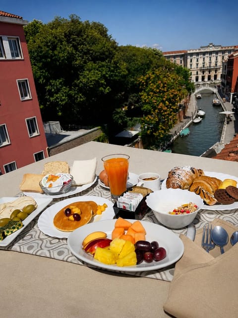 Daily continental breakfast for a fee