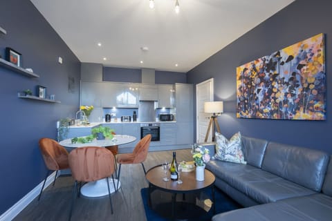 Apartment, 2 Bedrooms | Living area | 32-inch flat-screen TV with digital channels, TV, Netflix