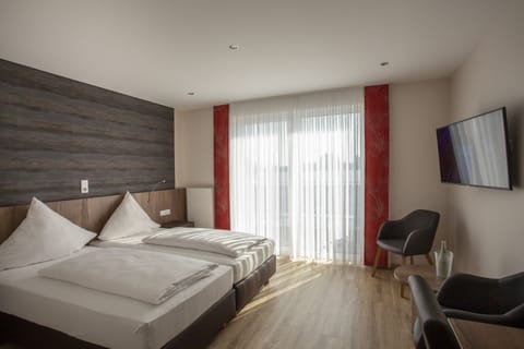 Desk, laptop workspace, soundproofing, free WiFi