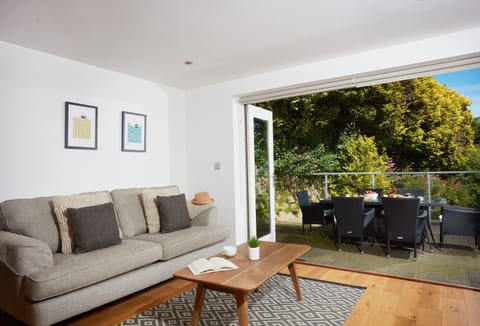 3 Sandy Lane, Carbis Bay. Ground Floor: Bi-folding doors leading out to the terrace