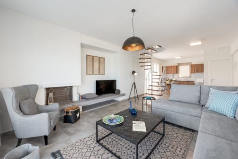 42-inch Smart TV with digital channels, TV