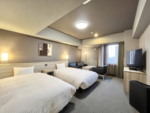 Comfort Twin Room, Non Smoking | Desk, free WiFi, bed sheets